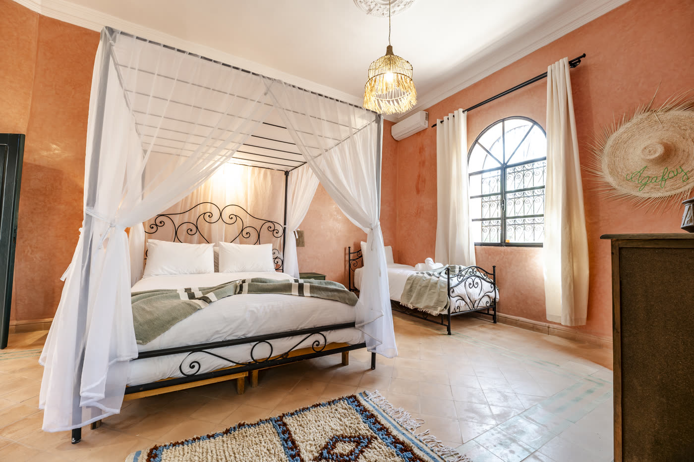 Suite Agafay - lit baldaquin